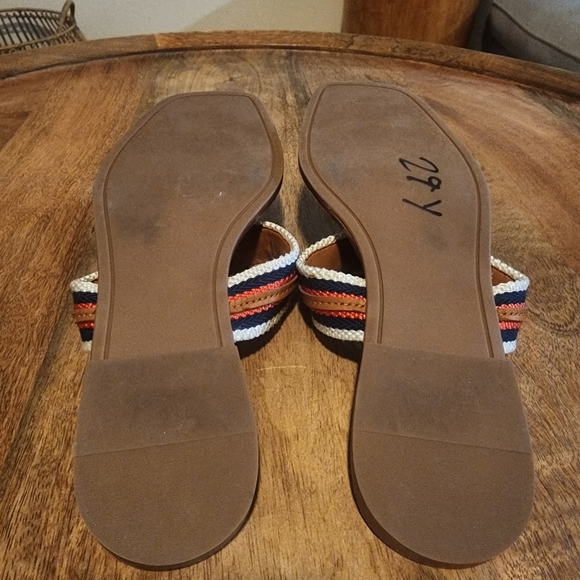 Tory Burch Striped Mini Benton Chain Band Thong Sandals Womens Sz 9 - Picture 12 of 12